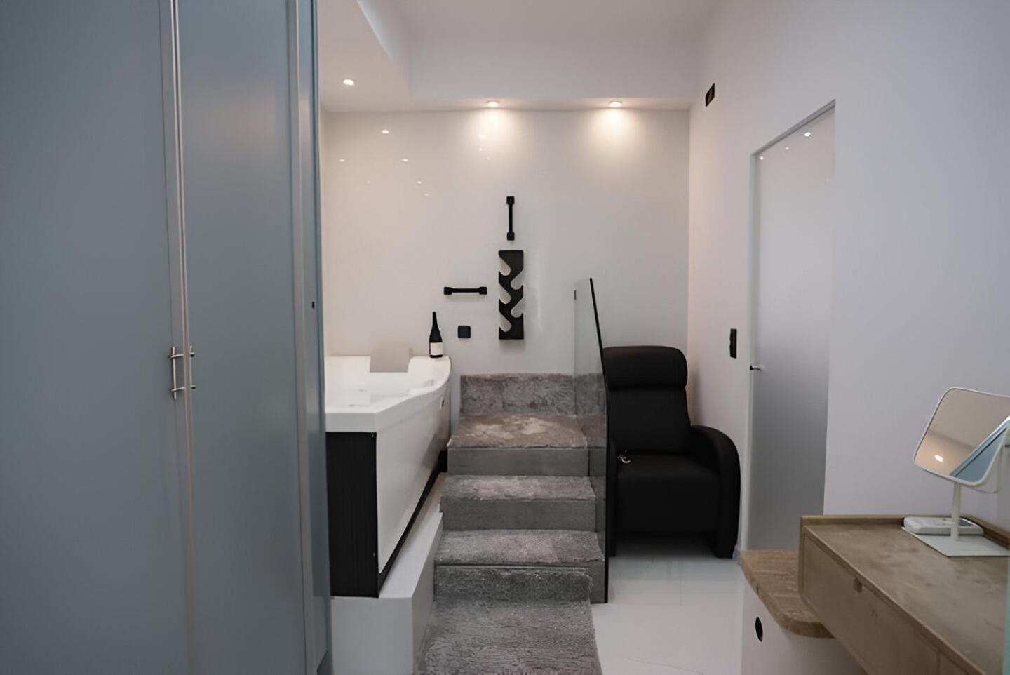 Paradise+ With Jacuzzi In The Heart Of Athens! Eksteriør billede